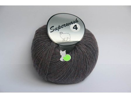 Superwash 4 - 738